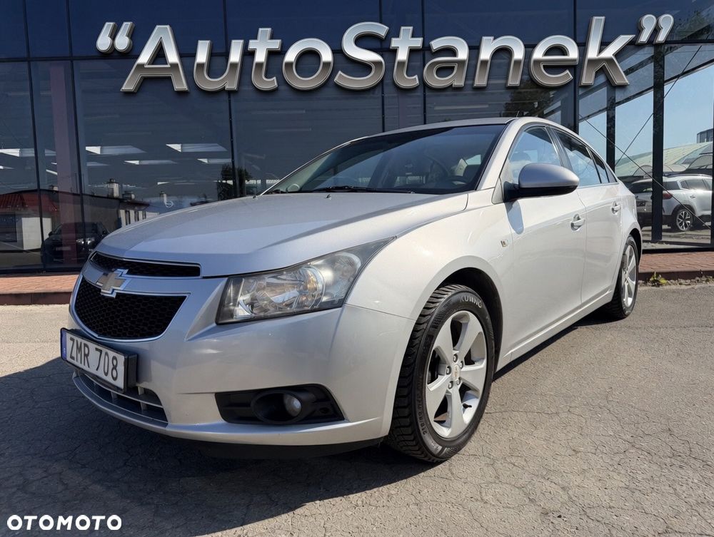 Chevrolet Cruze 1.8 LT+ - 24