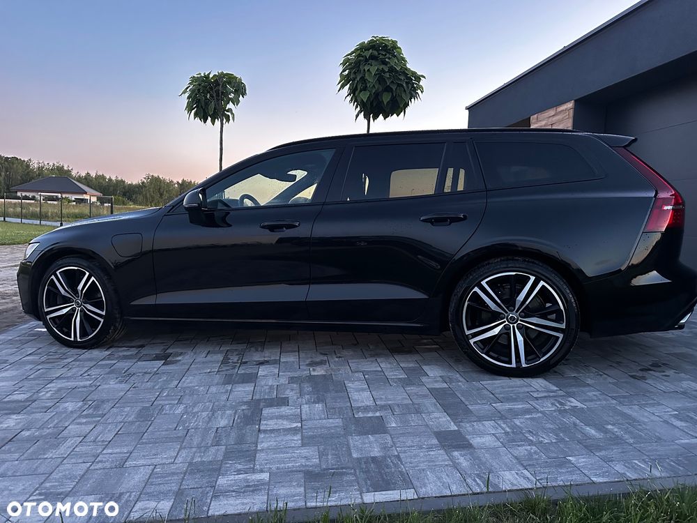 Volvo V60 T6 AWD Recharge Geartronic RDesign - 29