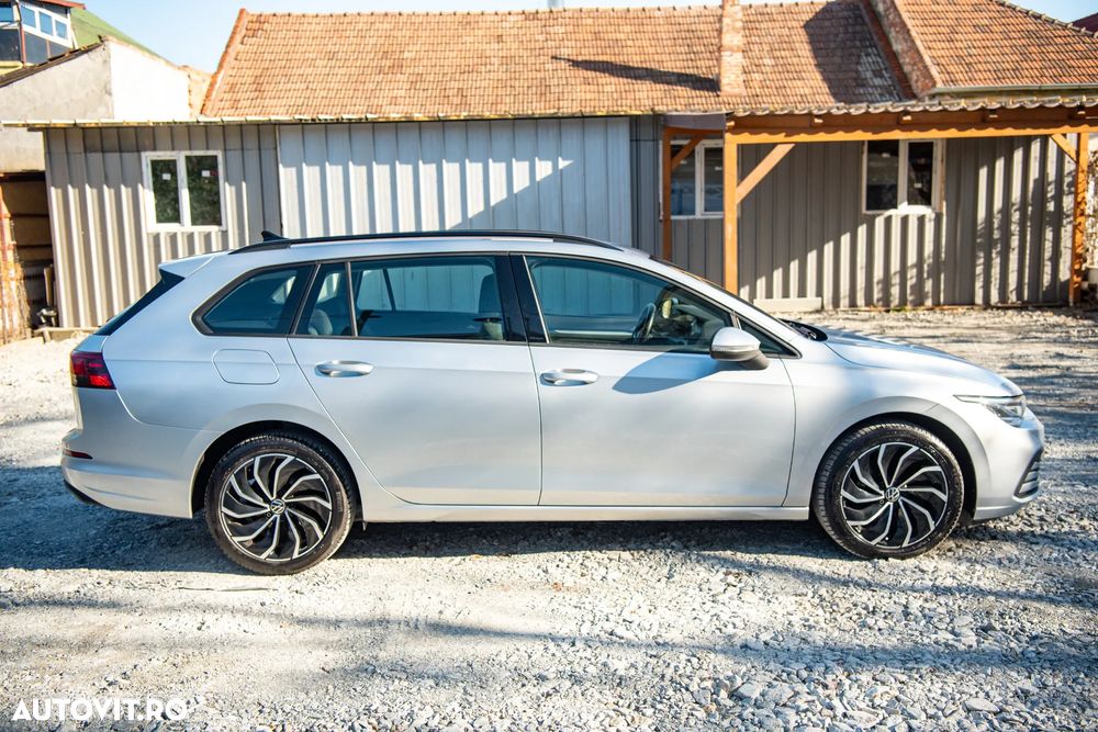 Volkswagen Golf Variant 2.0 TDI SCR DSG Life - 10