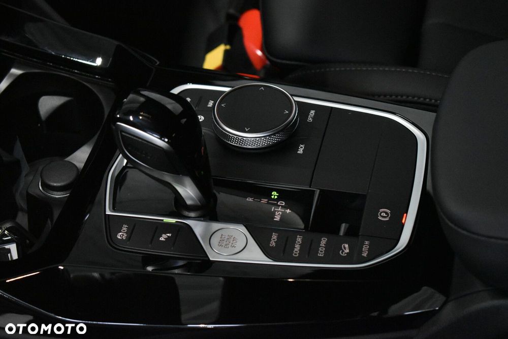 BMW X4 - 18