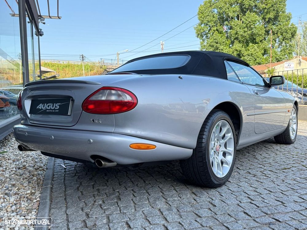 Jaguar XK XKR 4.0 Convertible - 3