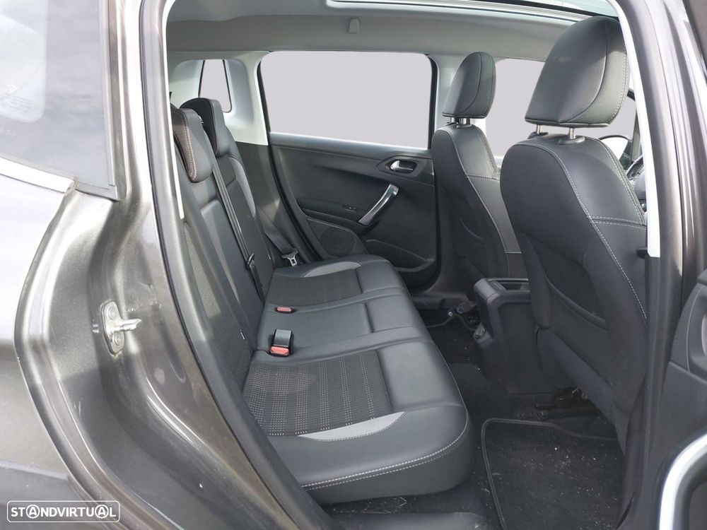Peugeot 2008 PureTech 110 Stop&Start EAT6 Allure - 5