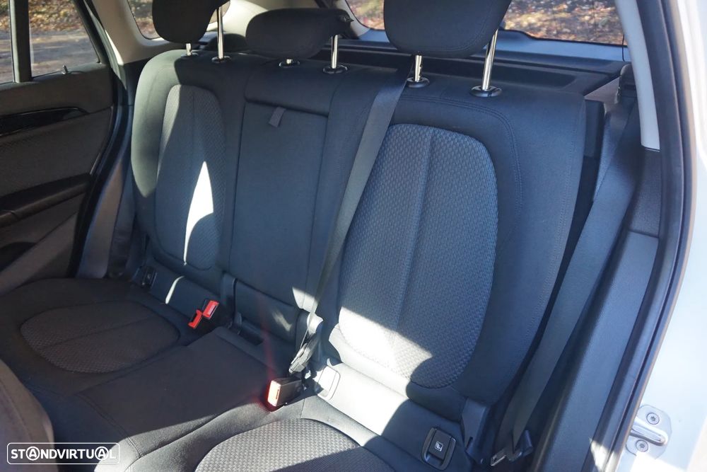 BMW X1 16 d sDrive Advantage - 15