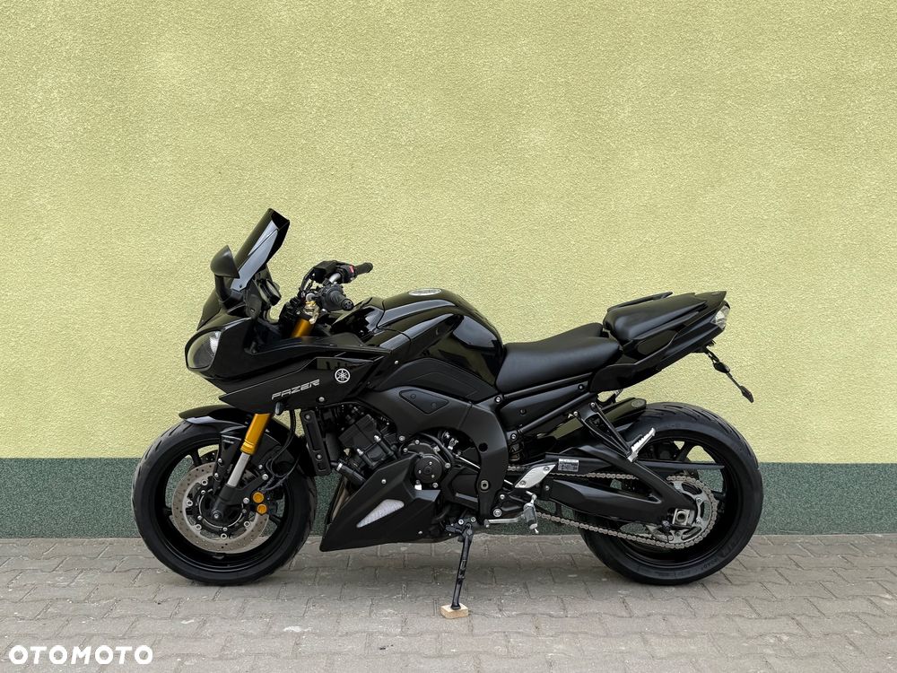 Yamaha FZ8 - 24