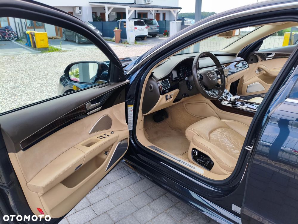 Audi A8 4.0 TFSI L Quattro - 13