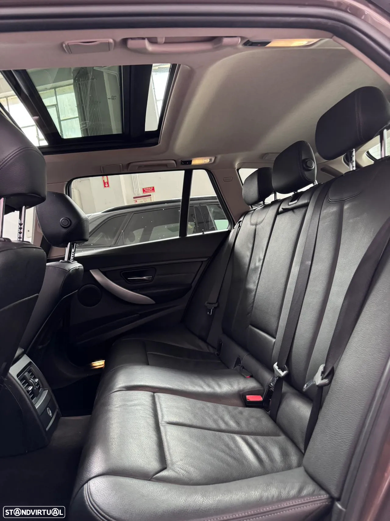 BMW 320 d Touring Aut. Modern Line - 19