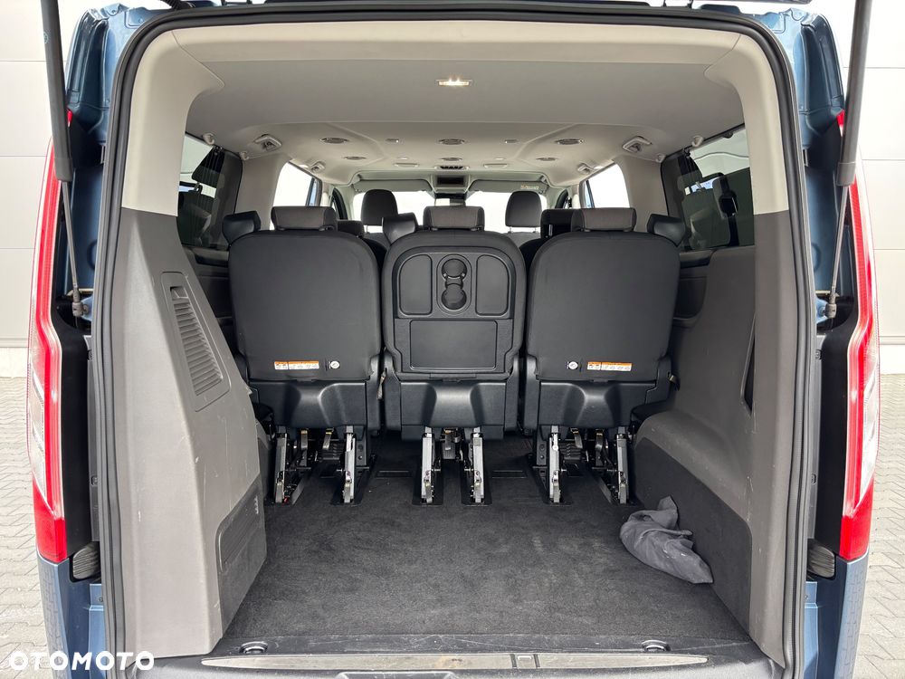 Ford Tourneo Custom 2.0 EcoBlue L2 Titanium - 28