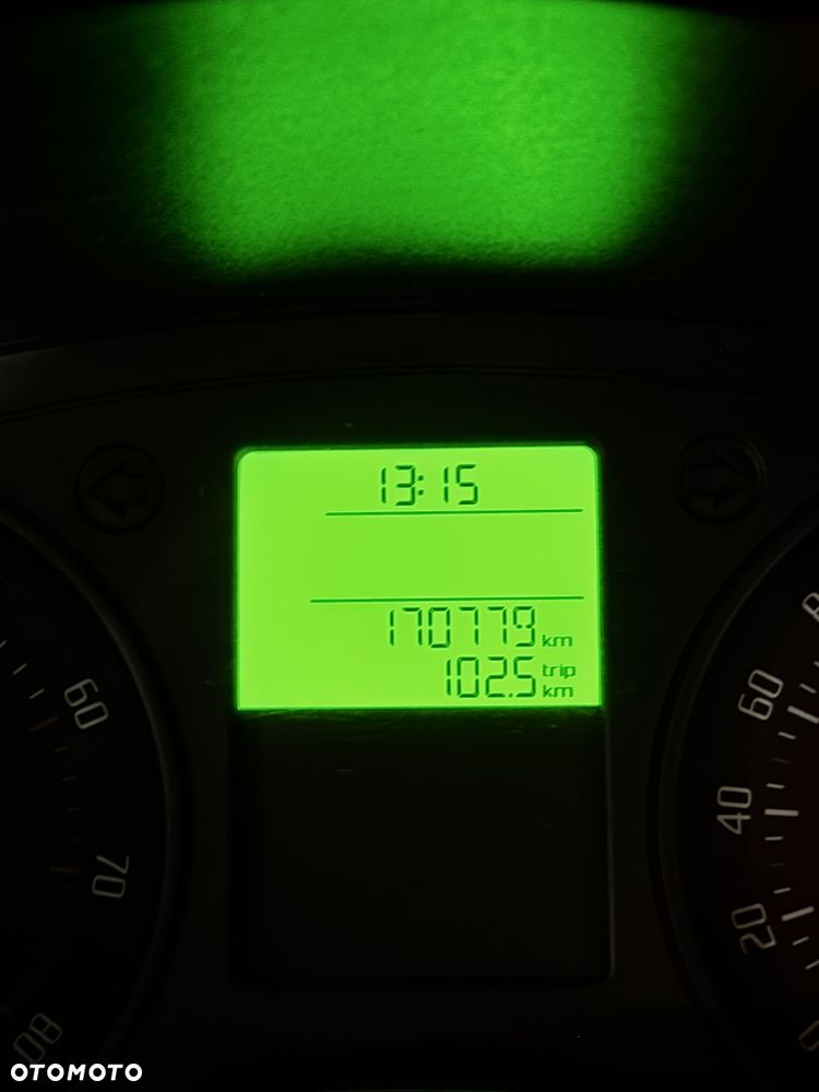 Skoda Fabia - 10