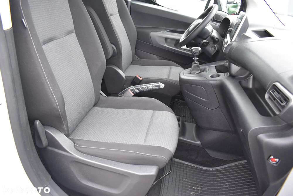 Toyota Proace City Verso 1.5 D-4D Business - 18