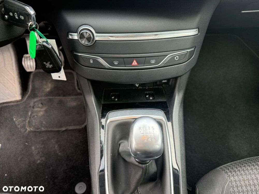 Peugeot 308 PureTech 130 GPF Stop & Start Active Pack - 11