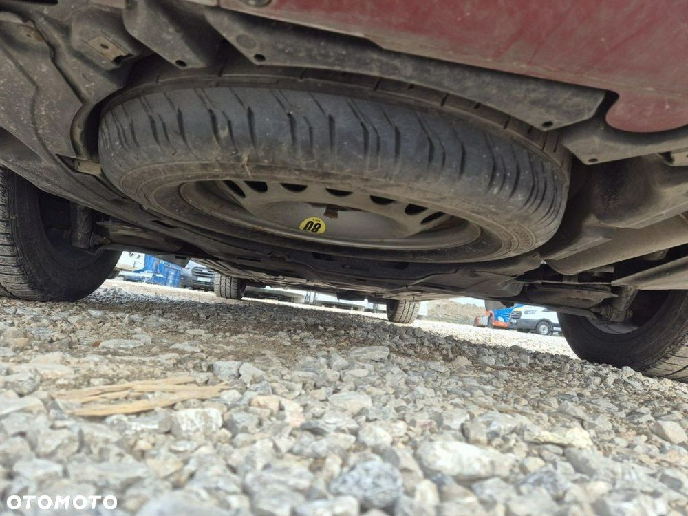 Mercedes-Benz Vito - 10