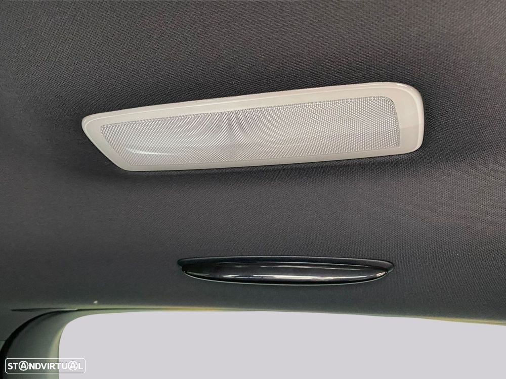 Mercedes-Benz B 180 d Style - 36