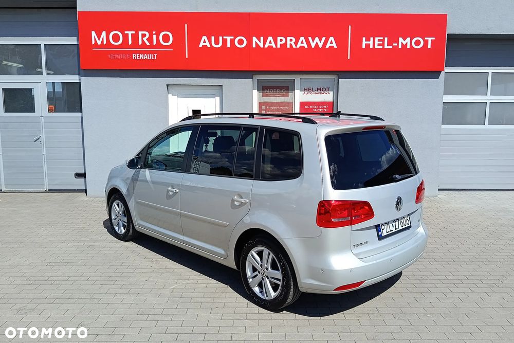 Volkswagen Touran 1.4 TSI DSG Comfortline - 6