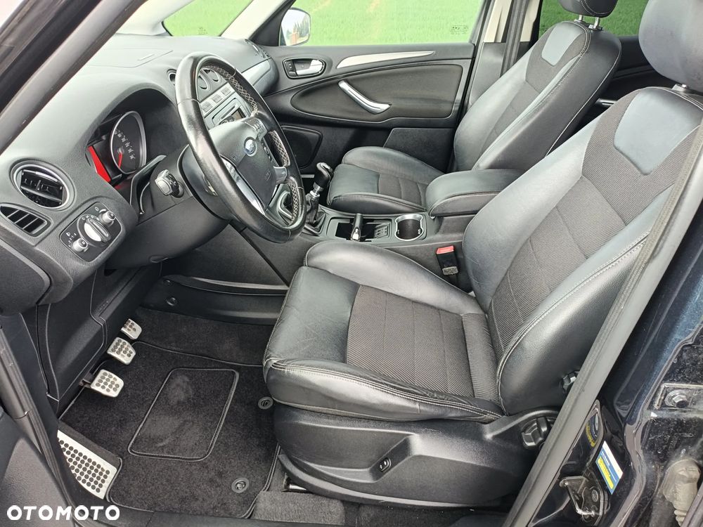 Ford S-Max 2.0 TDCi DPF Titanium - 22