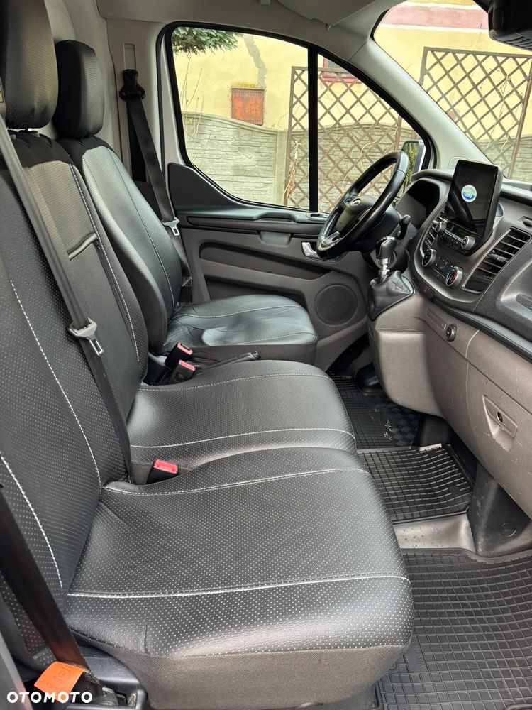 Ford Transit Custom - 8