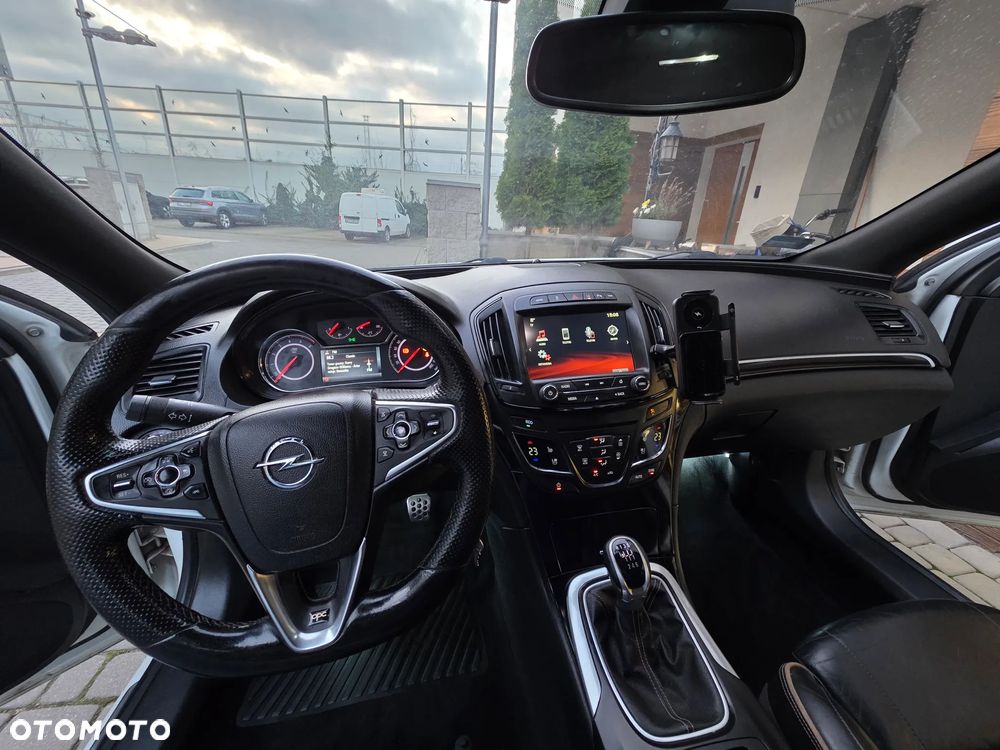 Opel Insignia 2.0 CDTI Executive S&S - 20