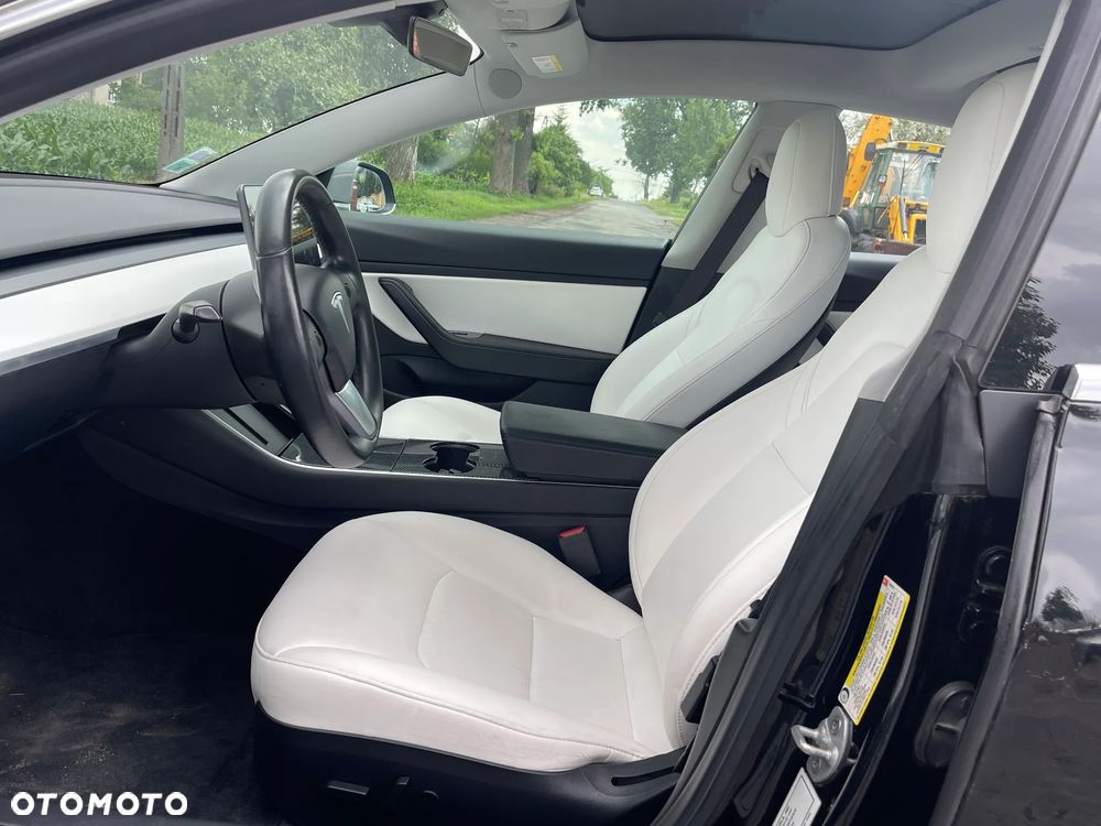 Tesla Model 3 Langstreckenbatterie Allradantrieb Dual Motor - 15