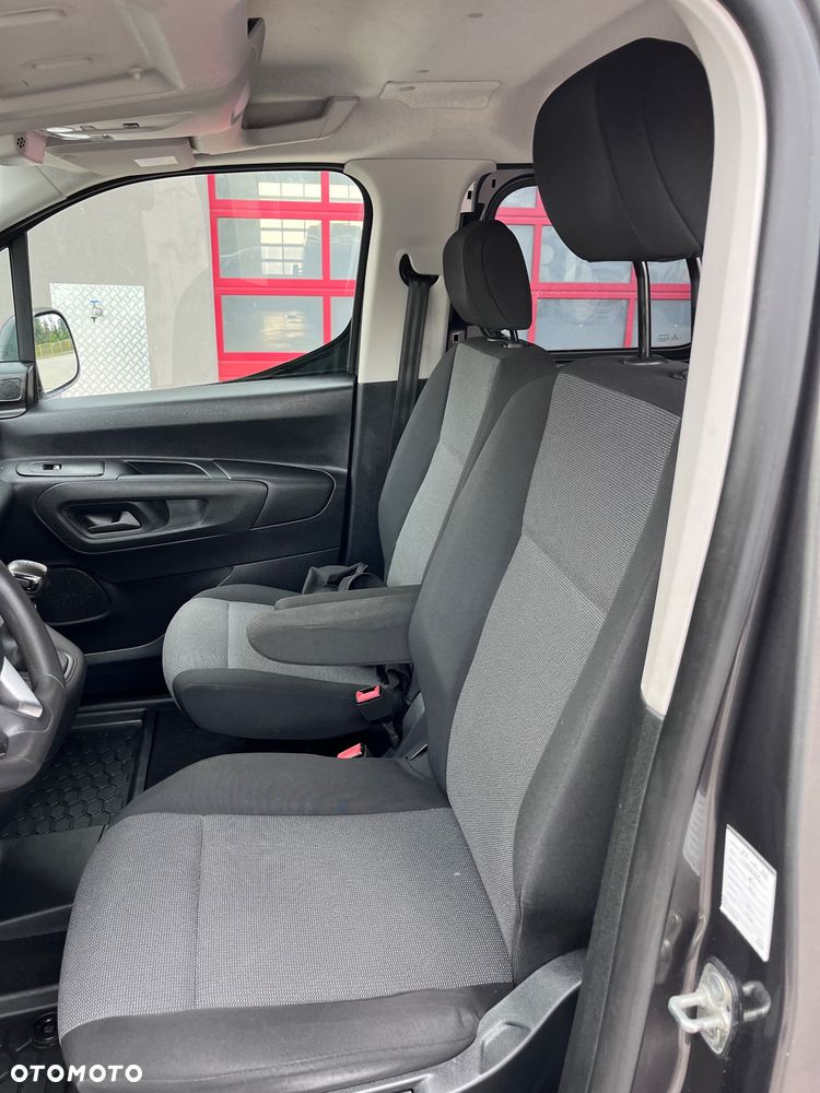 Opel Combo - 17