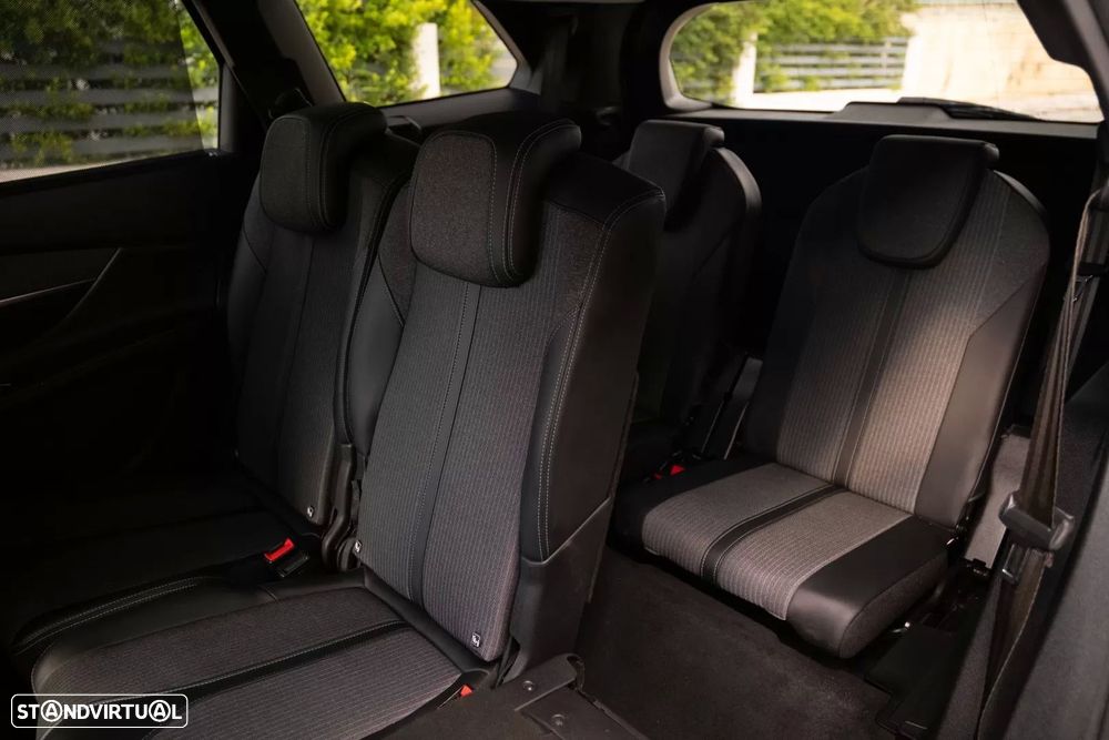 Peugeot 5008 1.5 BlueHDi Allure Pack EAT8 - 12