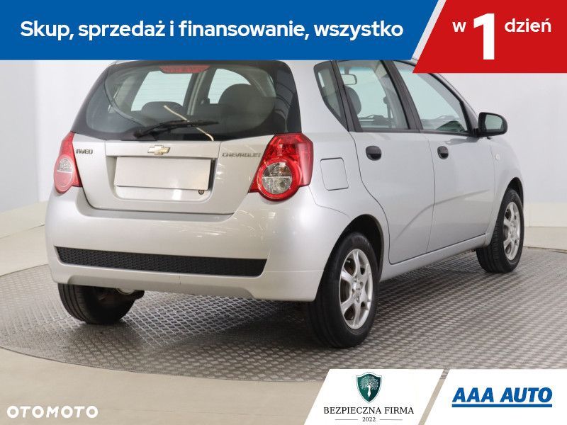Chevrolet Aveo - 7