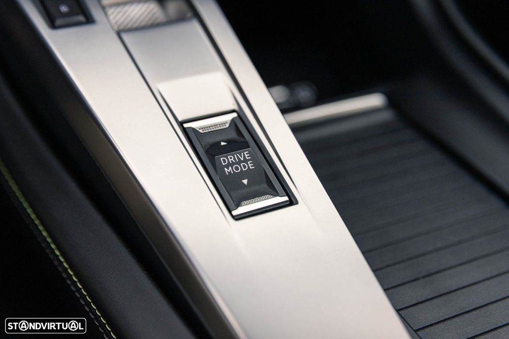 Peugeot 308 SW 1.6 Hybrid GT e-EAT8 - 37