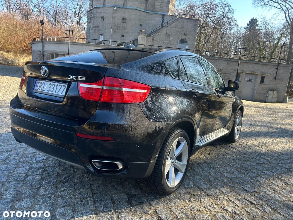 BMW X6 50i xDrive - 5