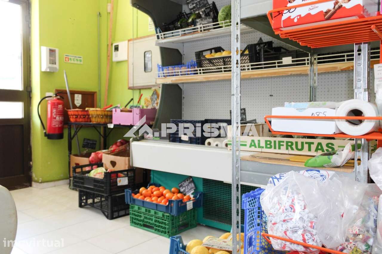 Espaço Comercial para Venda em Alcains - Grande imagem: 2/13