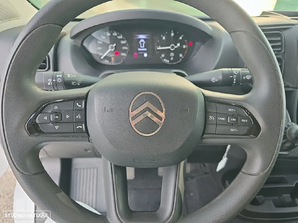 Citroën Jumper 2 2.2 BlueHDi 140 €6.4 MT 3.3T L3 H2 - 15