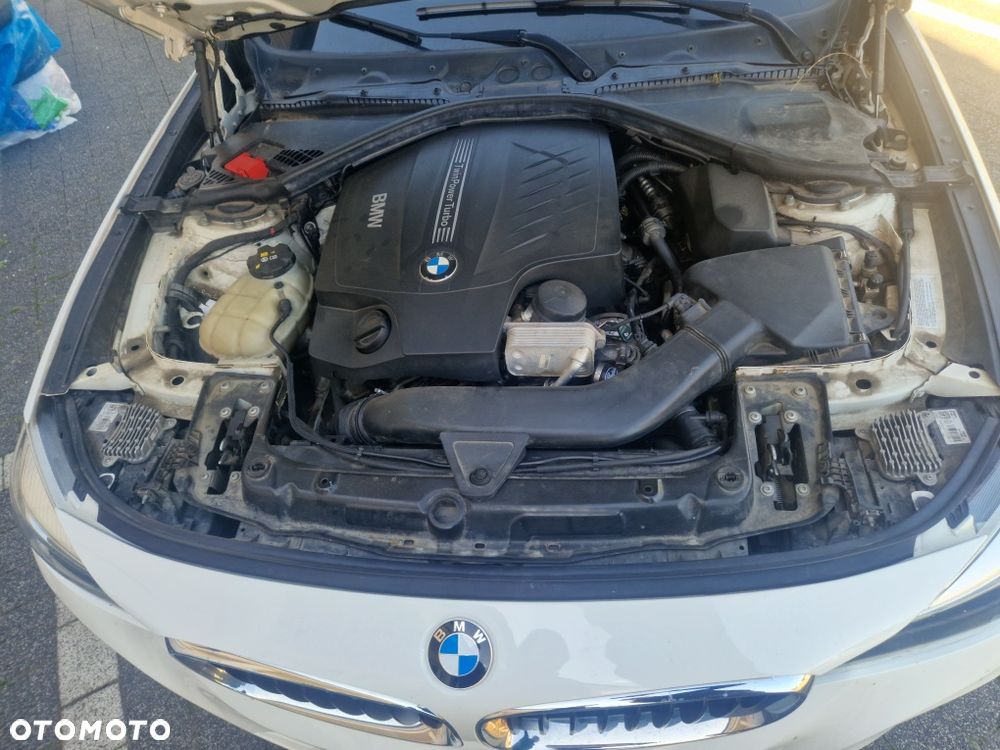 BMW 3GT - 5