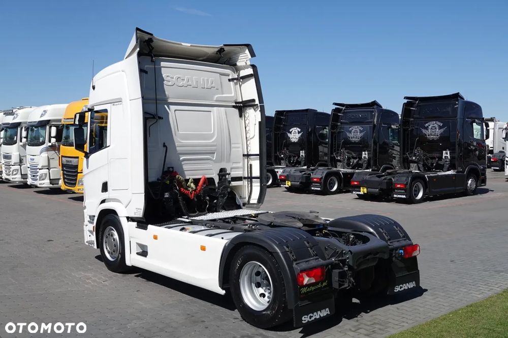 Scania R 450 / RETARDER / ZBIORNIKI 1 400 L / EURO 6 - 8