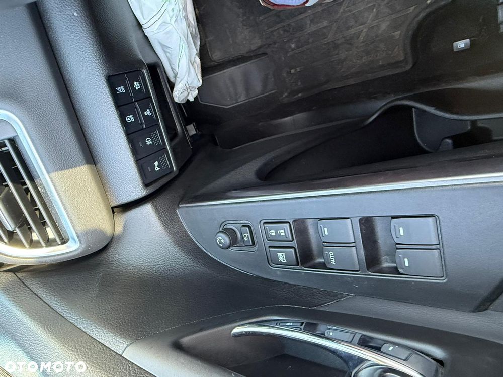 Suzuki S-Cross - 15