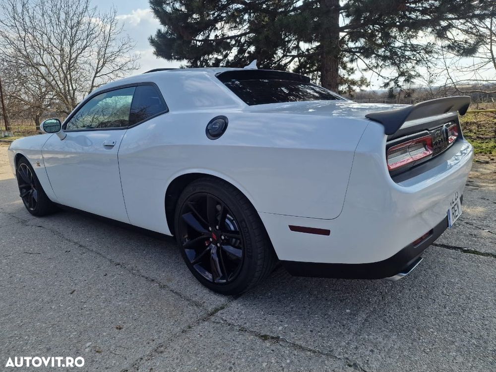 Dodge Challenger Automatik R/T Plus Scat Pack - 10