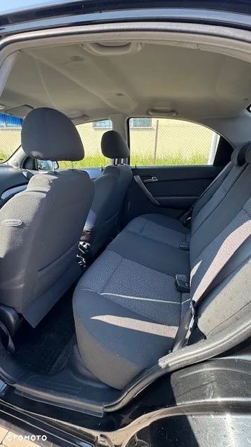Chevrolet Aveo - 19