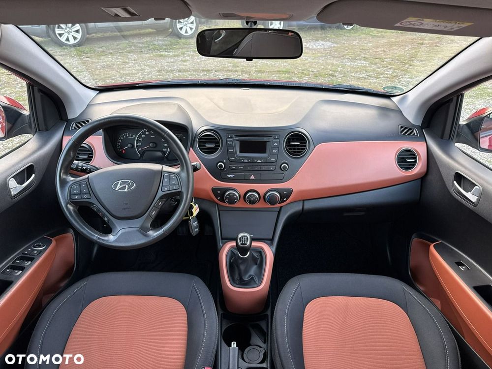 Hyundai i10 - 25