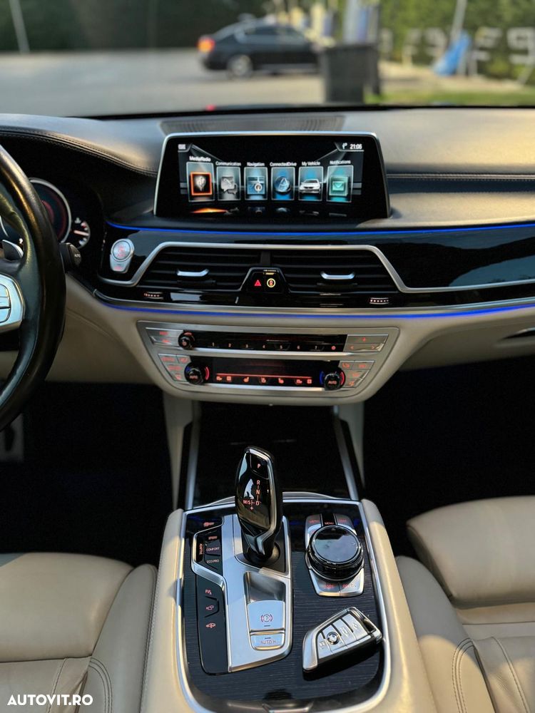 BMW Seria 7 - 11