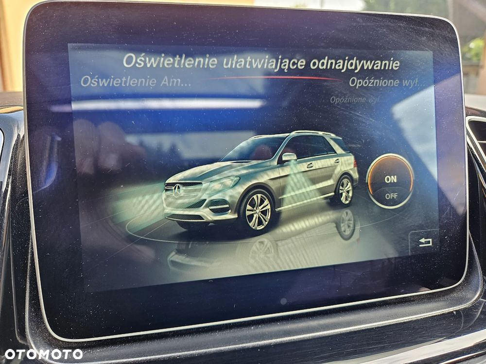 Mercedes-Benz GLE 350 d 4-Matic - 31