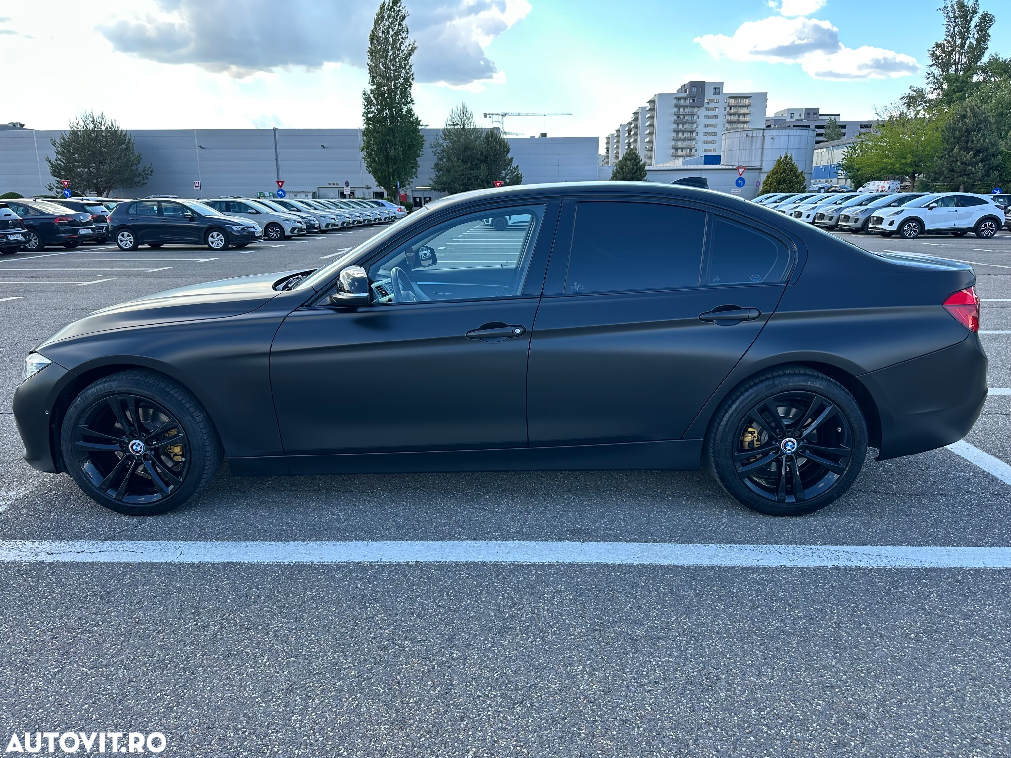 BMW Seria 3 - 32