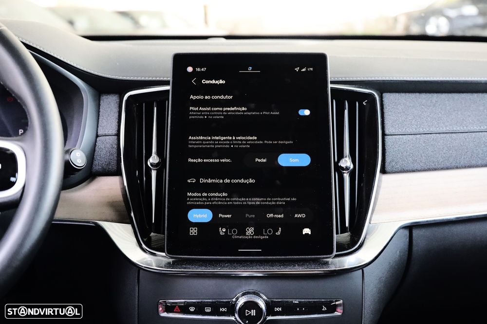 Volvo XC 90 2.0 T8 PHEV Plus Dark AWD - 28
