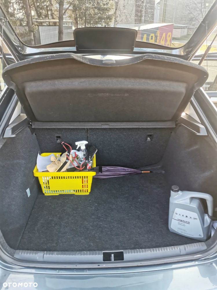 Skoda RAPID 1.0 TSI Ambition - 12