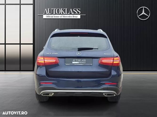 Mercedes-Benz GLC - 4