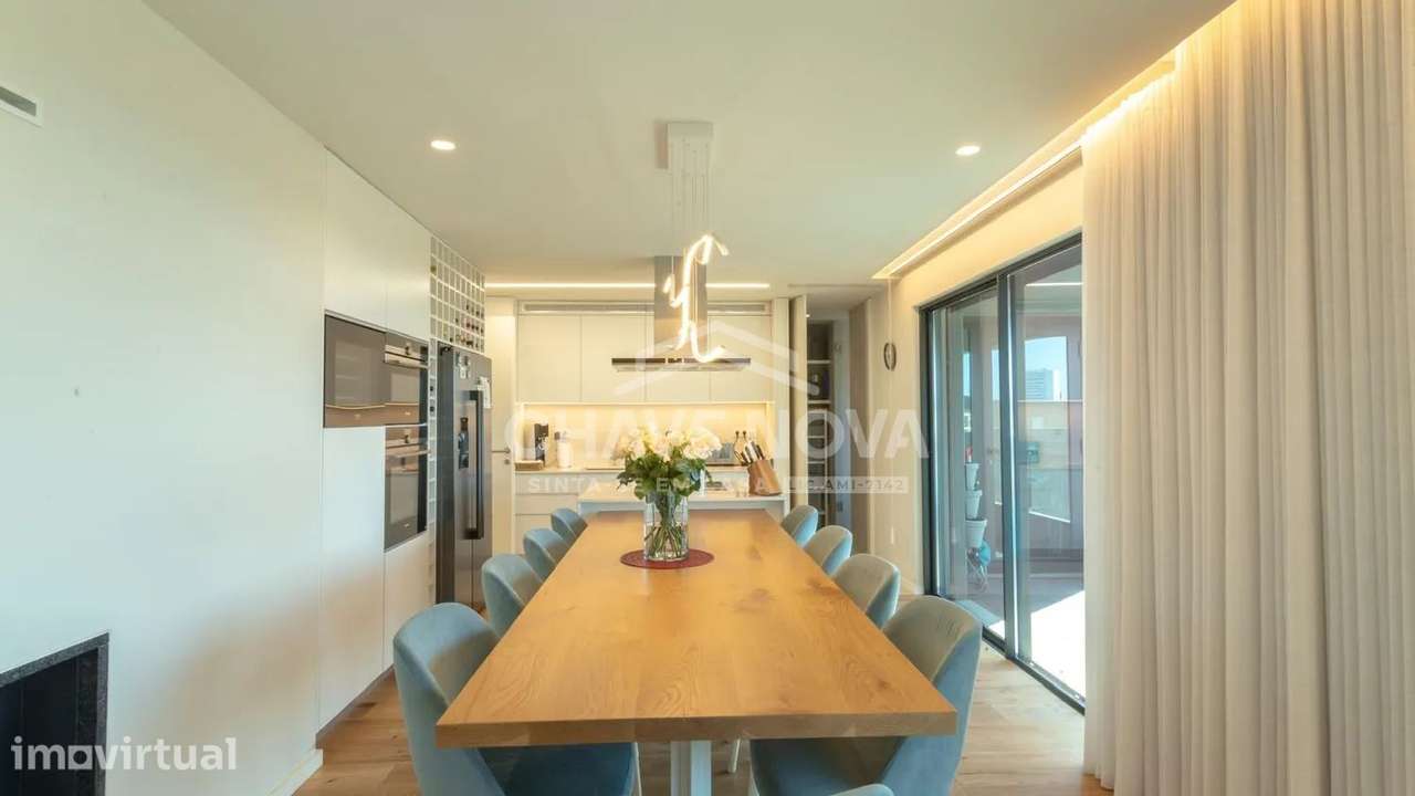 Excelente apartamento T4 em Mafamude - Vila Nova de Gaia - Grande imagem: 5/49