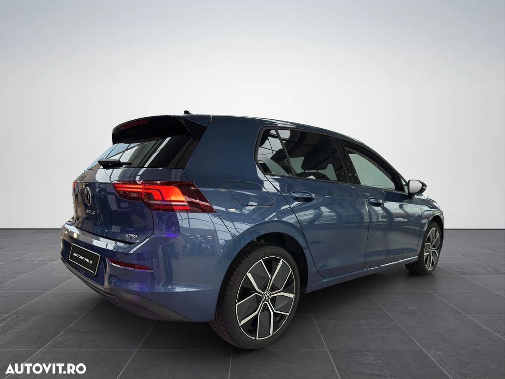 Volkswagen Golf 1.5 eTSI DSG MHEV Advanced - 5