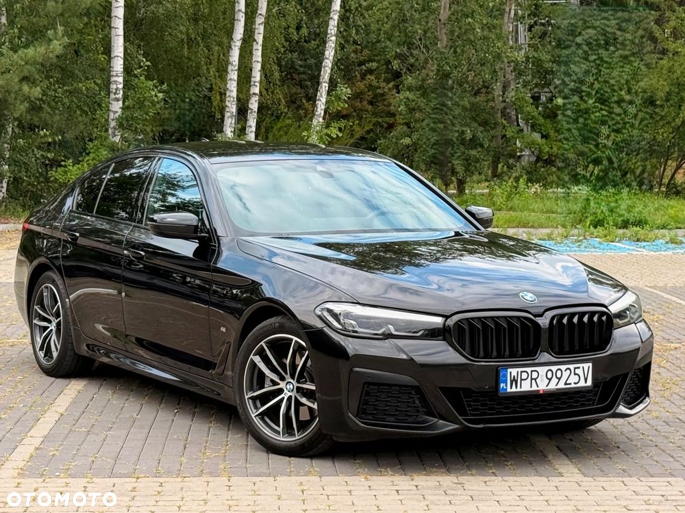 BMW Seria 5 520d xDrive MHEV M Sport sport - 2