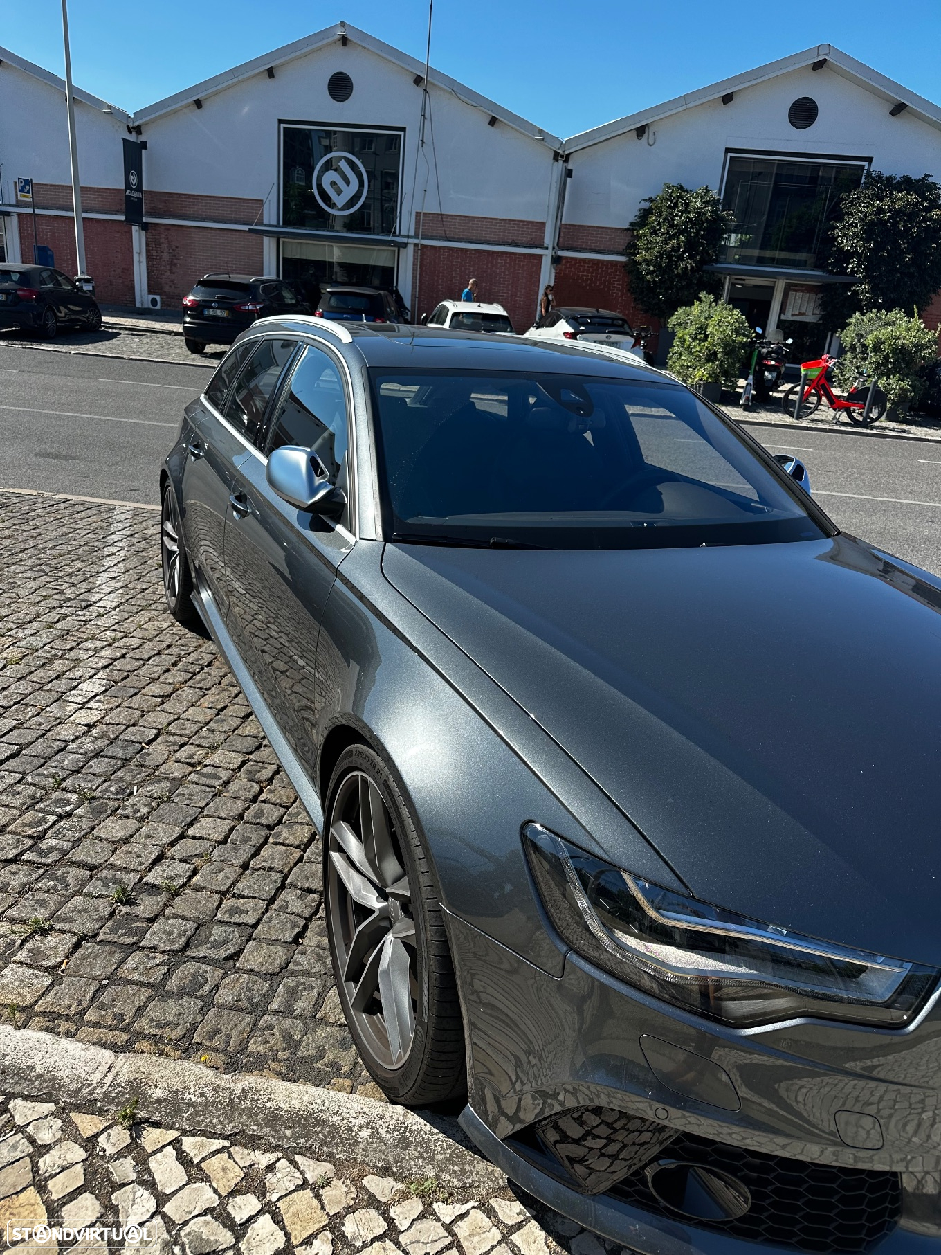Audi RS6 Avant 4.0 TFSi quattro Tiptronic - 3