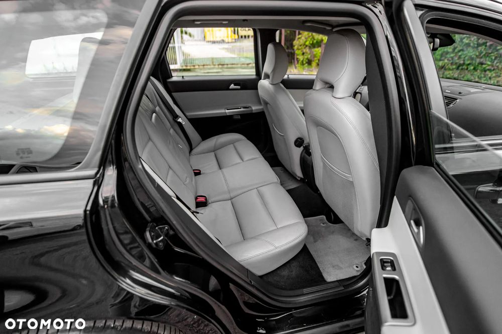 Volvo V50 T5 AWD Momentum - 10