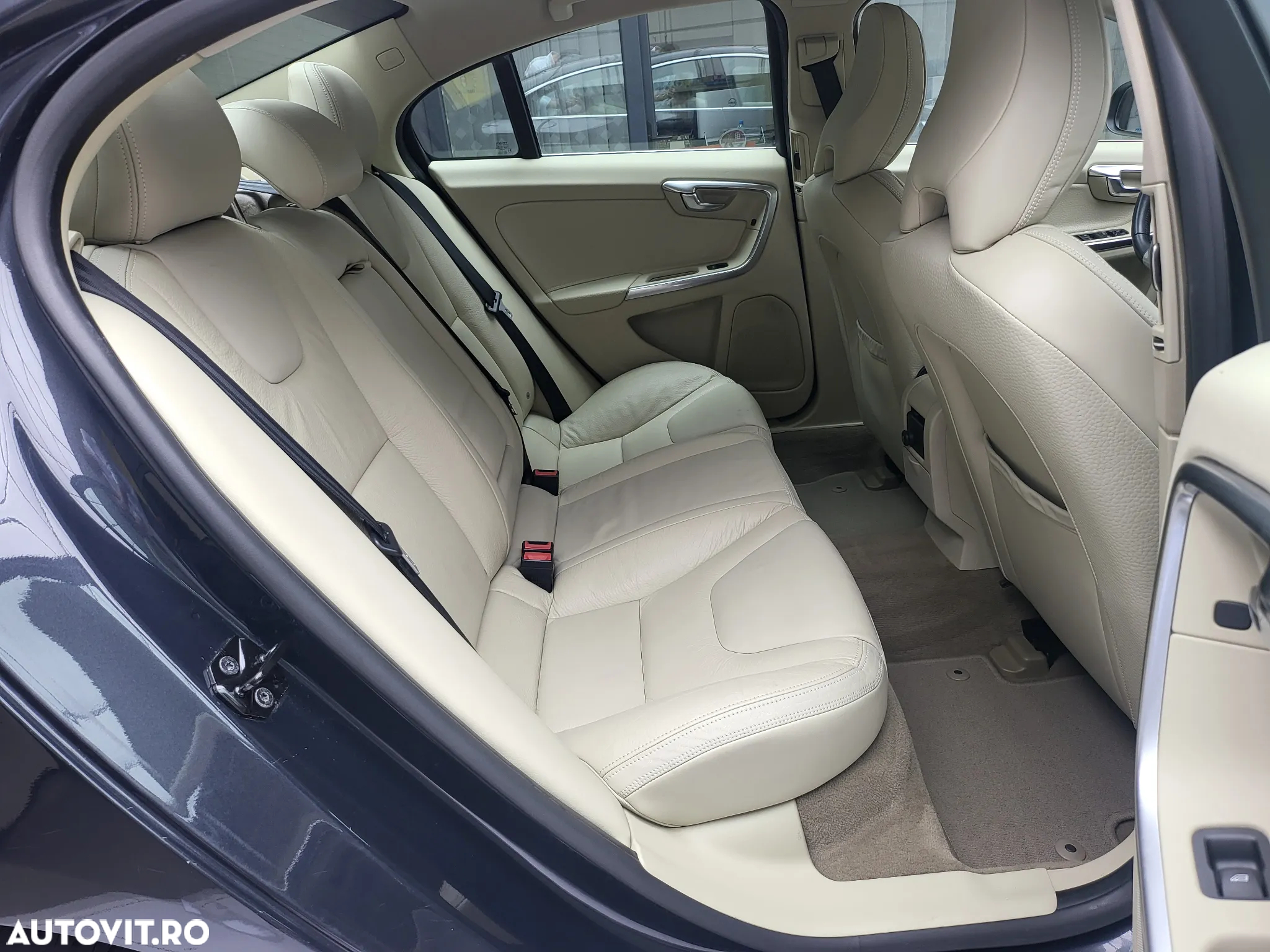 Volvo S60 D4 - 13