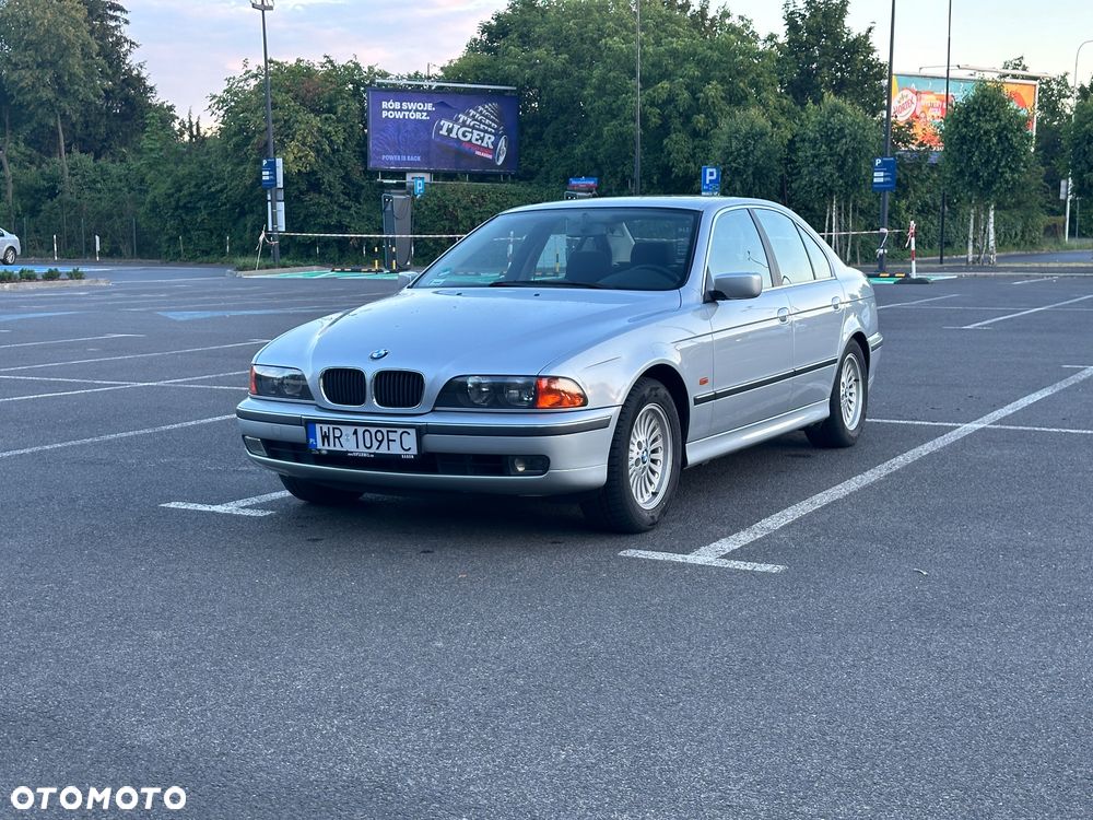 BMW Seria 5 - 1