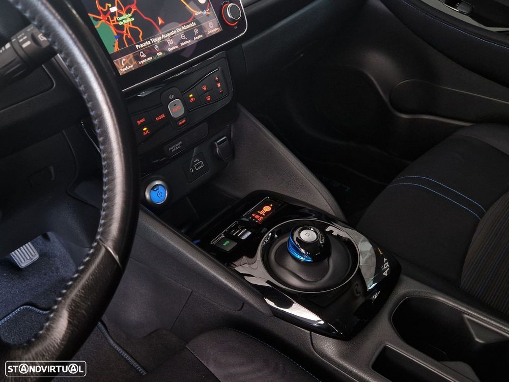 Nissan Leaf Acenta - 16
