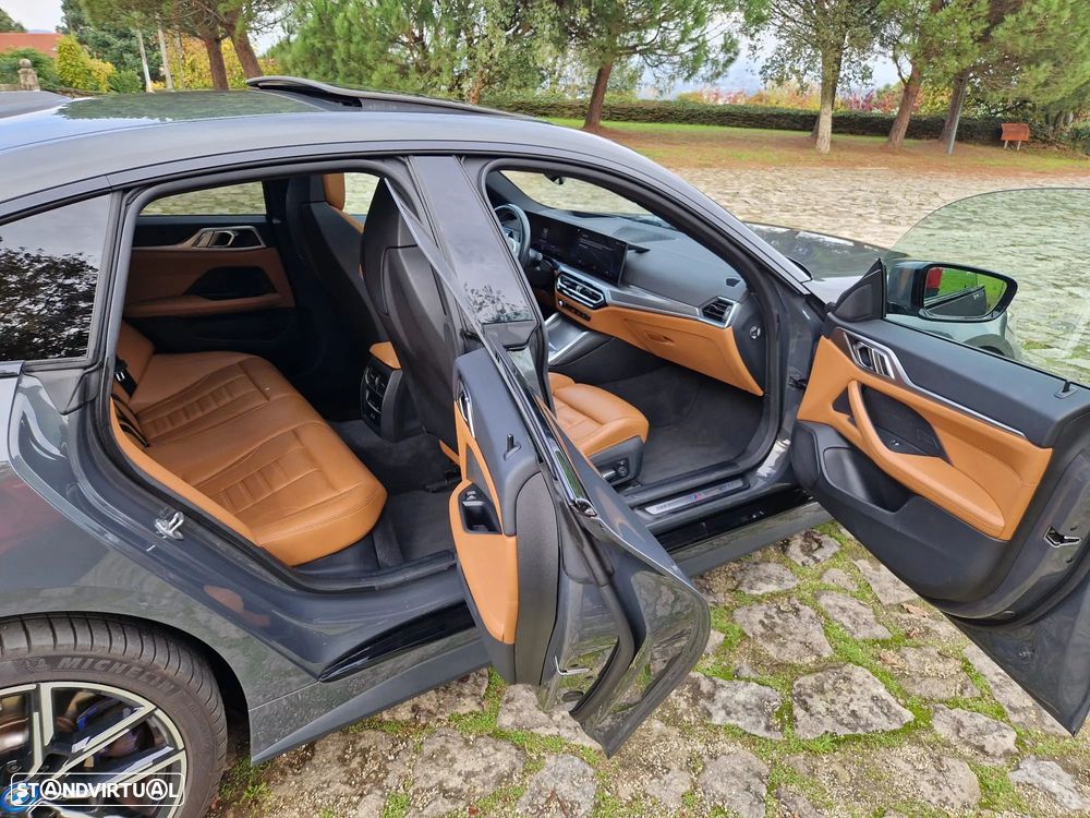 BMW i4 eDrive40 Desportiva M - 22