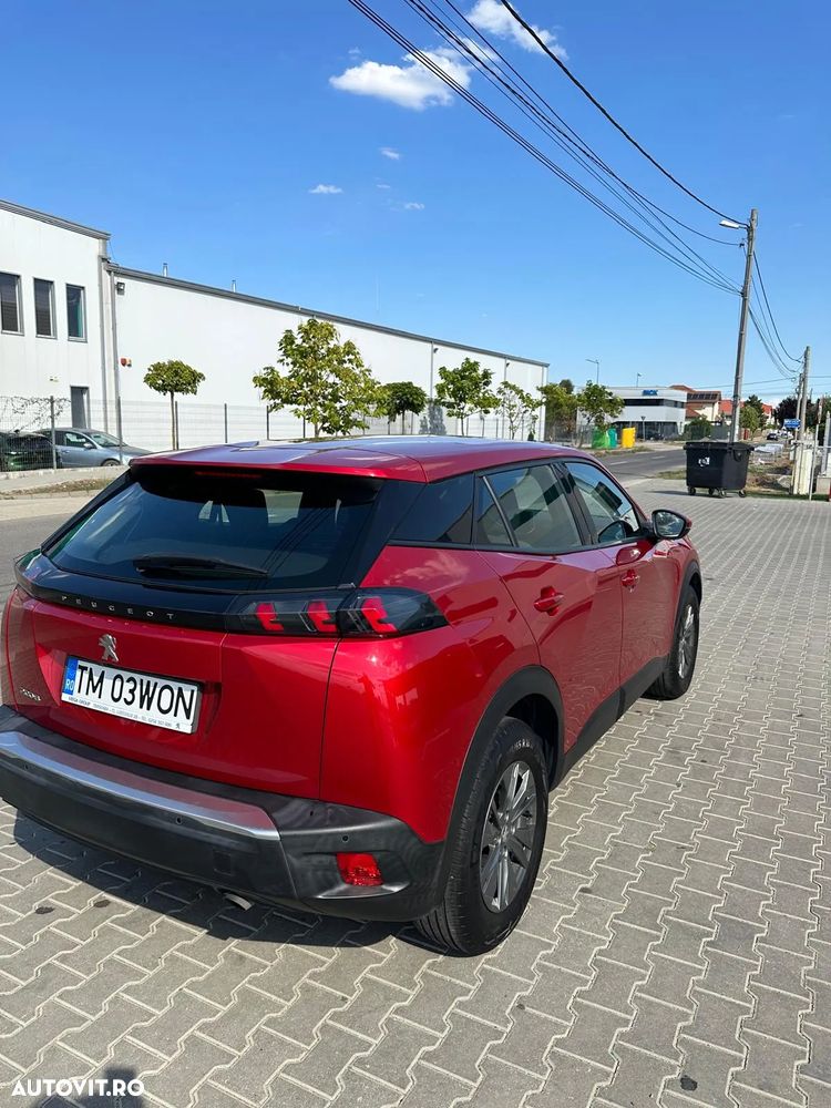 Peugeot 2008 1.2 L PureTech STT Active - 7